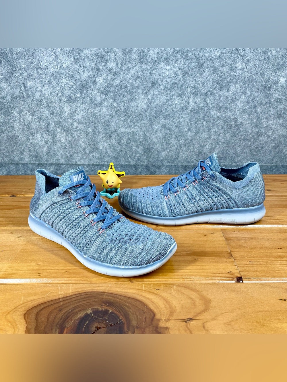 Nike Free RN Flyknit 2016 Womens Size 9.5 Blue Gray Running Shoes 831070-406
